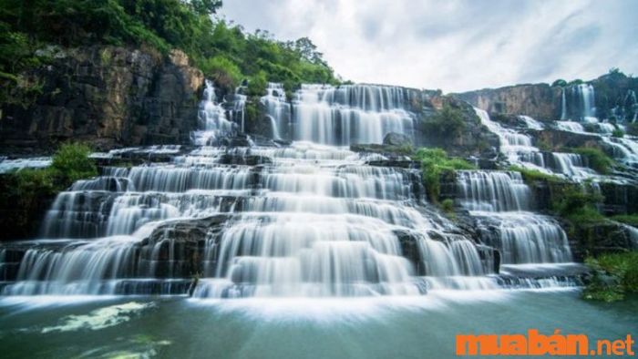 Pleiku có gì thú vị – Thác Chín Tầng