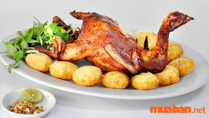 Gà quay xôi phồng nổi tiếng ở Bình Dương