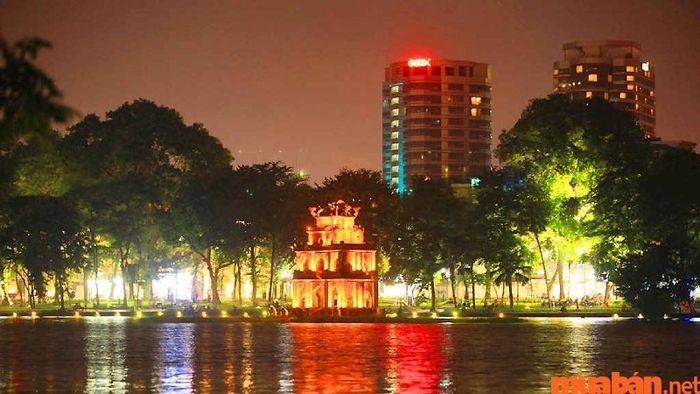 Valentine nên đi đâu ở Hà Nội? Tháp Bút