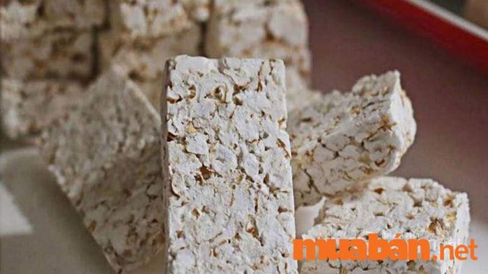 Bánh nổ, đặc sản nổi tiếng của Quảng Ngãi