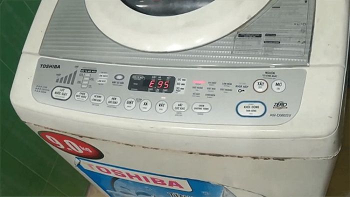 Sự Cố E9-5 Trên Máy Giặt Toshiba