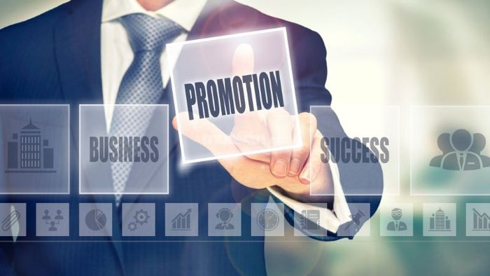 Tận dụng triệt để các ưu đãi trên các trang web để tiết kiệm chi phí.