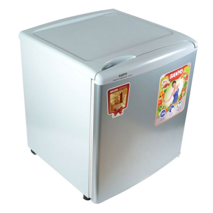 hình 2 kiểm tra cẩn thận các chi tiết của tủ lạnh