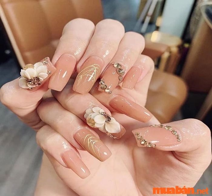 Mẫu nail rất ngọt ngào và nữ tính