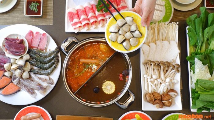 Lẩu băng chuyền Kichi Kichi