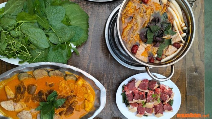 Lẩu dê Hương Đồng 10