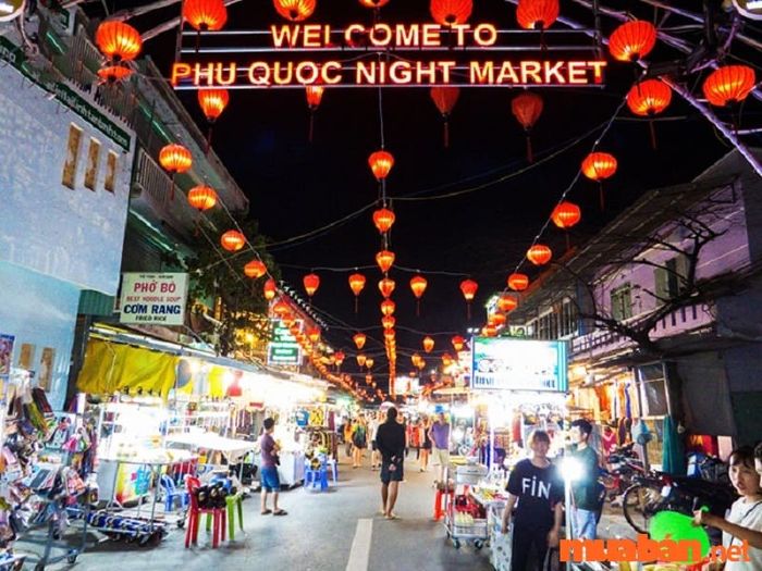 Chợ Phú Quốc - Bạch Đằng