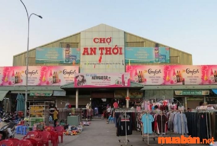 Chợ An Thới - khu chợ lớn và nổi tiếng nhất phía Nam đảo An Thới
