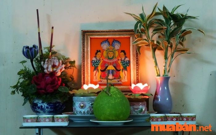 Nếu chủ nhà đã thờ, người thuê có cần thờ cúng không?