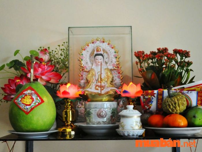Liệu có cần thờ cúng tại phòng trọ không?
