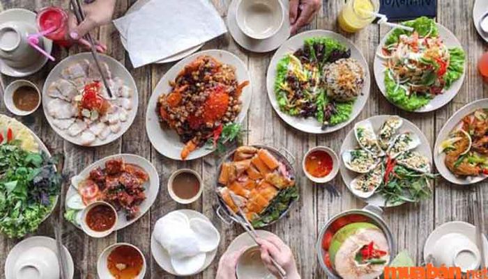 quán ăn đêm tại Cầu Giấy