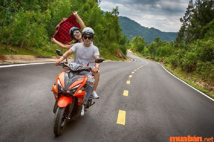Bạn có thể đến Đồng Nai bằng xe máy hoặc ô tô cá nhân.