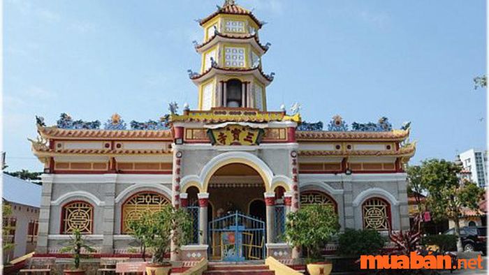 Kiên Giang có gì thú vị? - Chùa sắc tứ Tam Bảo