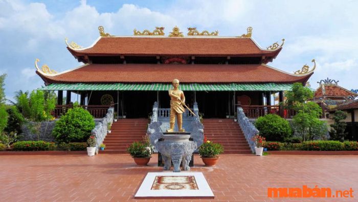 Kiên Giang có gì thú vị? Đình thần Nguyễn Trung Trực - một điểm du lịch tâm linh