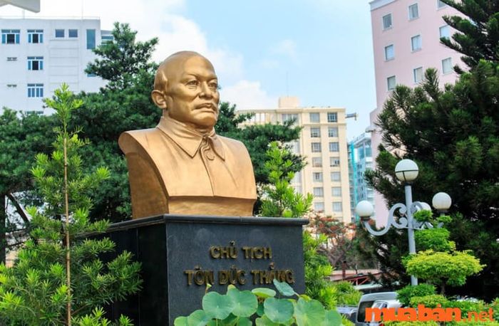 Chủ tịch Tôn Đức Thắng