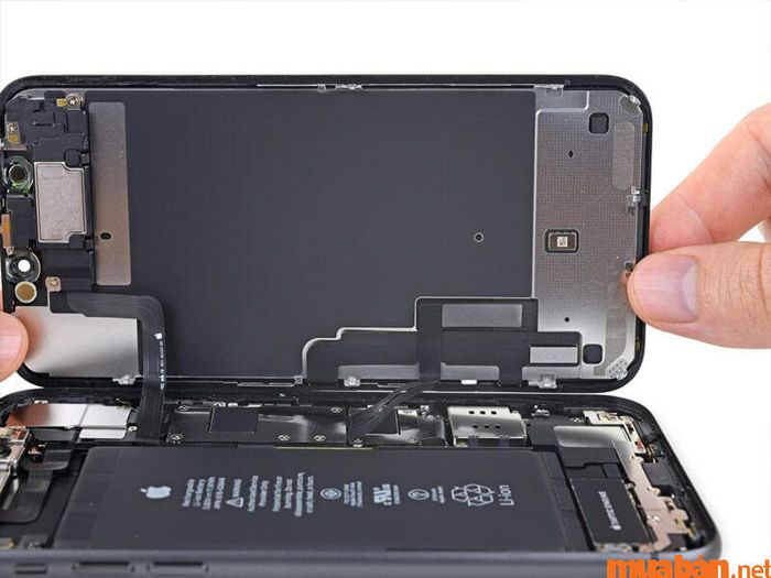 màn hình iphone tối một góc