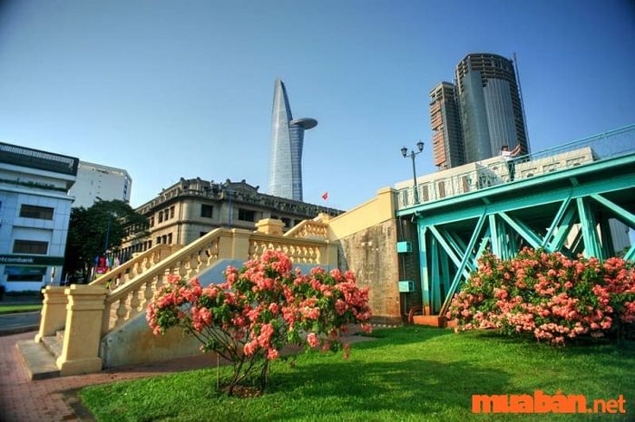 Quận 4 có bao nhiêu phường?