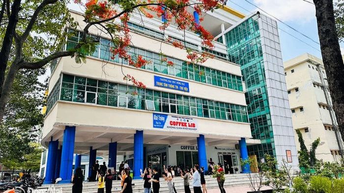 Dự kiến mức học phí của Đại học Đồng Nai cho năm học 2024 - 2025