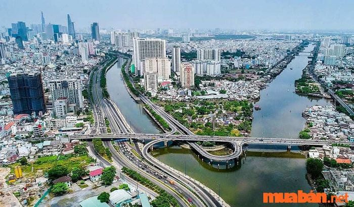 Quận 4 có tổng cộng bao nhiêu phường và quy hoạch của nó như thế nào?