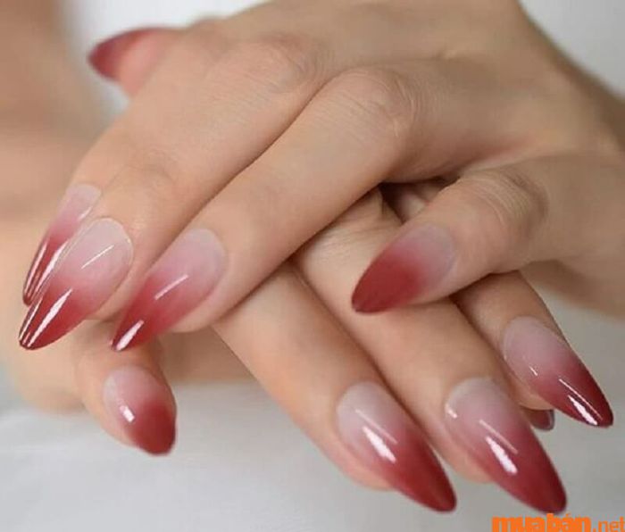 Mẫu nail hồng thạch Ombre xinh đẹp