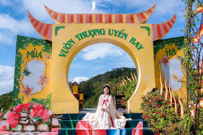 vuon-thuong-uyen-bay-da-lat