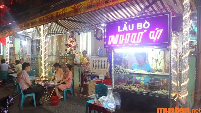 Nhà hàng Lẩu bò Như Ý