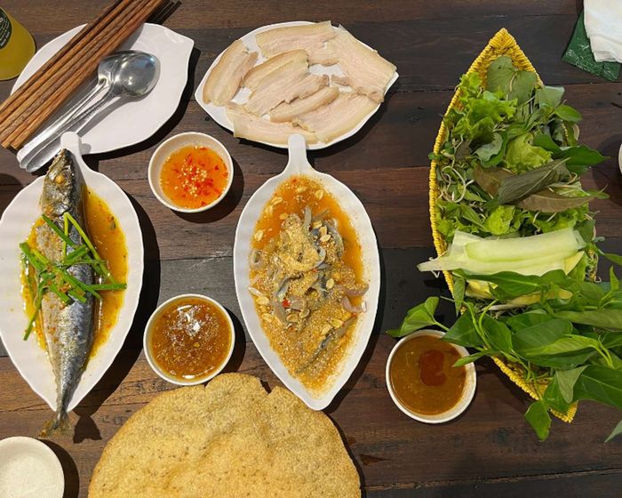 TOP 30 món ngon trong ẩm thực Việt Nam du khách nhất định nên thử