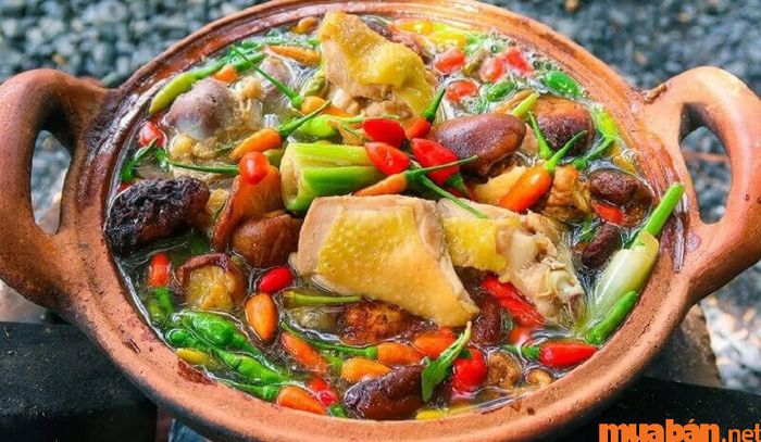Lẩu gà ớt hiểm 109 - quán lẩu quận 3 nổi tiếng
