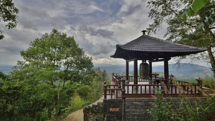 Hình ảnh tuyệt vời về chùa Linh Quy Pháp Ấn (Ảnh: Sưu tầm)