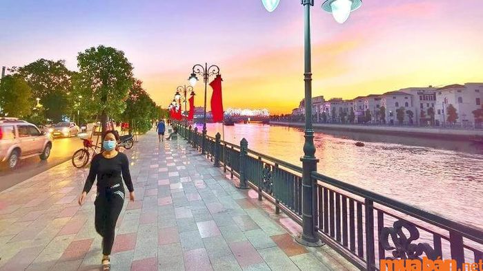 Phố đi bộ Hải Phòng