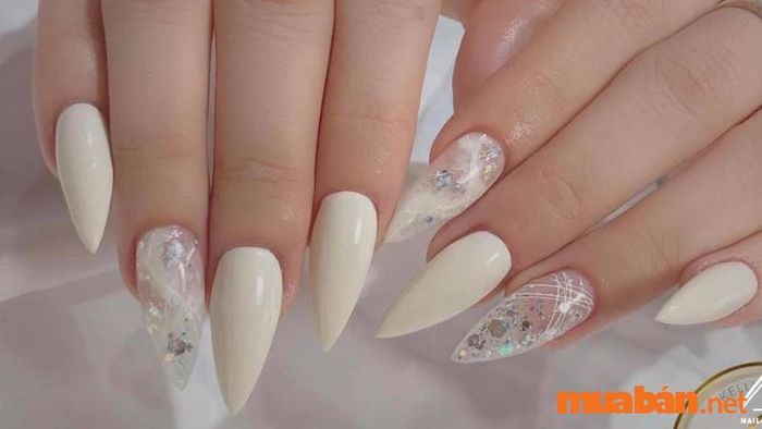 Lưu ý khi thực hiện sơn nail màu trắng