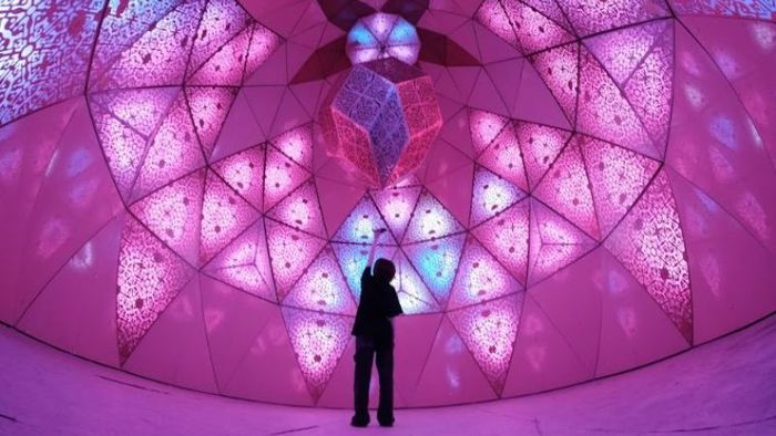 Phòng Cơn Mơ Mê Hoặc tại Vườn Ánh Sáng Lumiere (Ảnh: Sưu tầm)