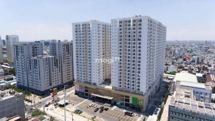 Đường Thoại Ngọc Hầu được coi là một trong những tuyến đường có giá trị cao nhờ vào nhiều dự án quy mô lớn.