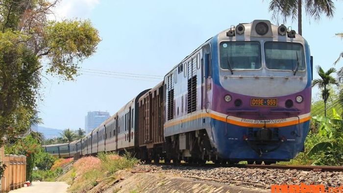 Bảng giá vé tàu từ Nam Định đến Đà Nẵng mã SE9