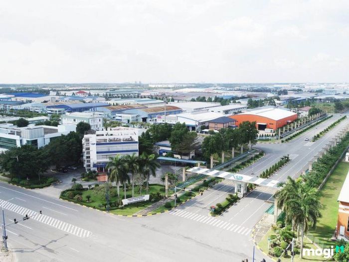 Khu công nghiệp Nam Tân Uyên.