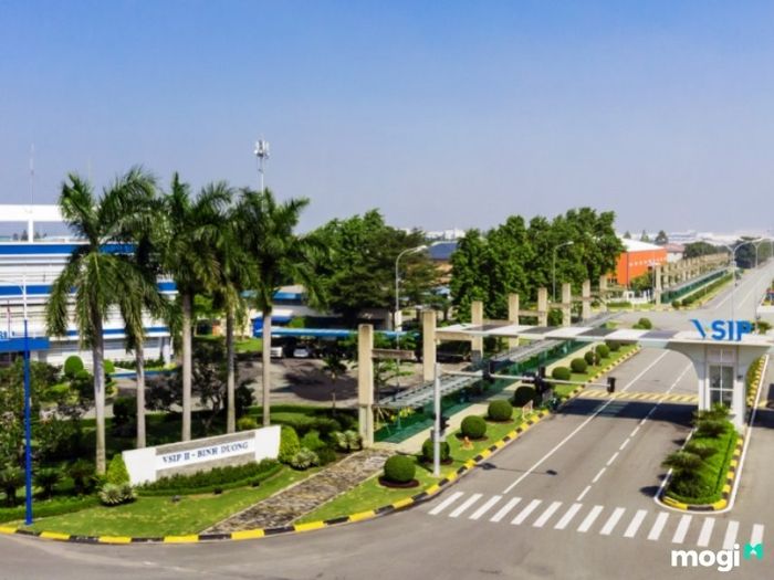 Khu công nghiệp Nam Tân Uyên.