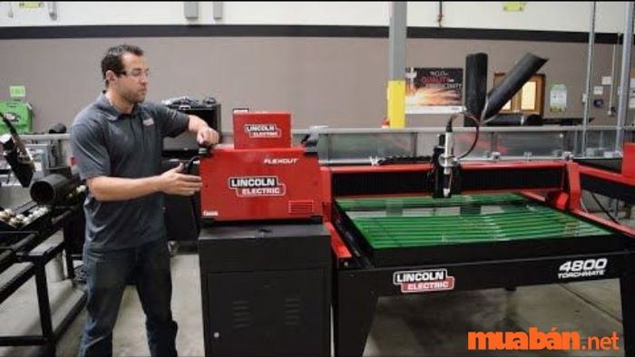 cnc là gì