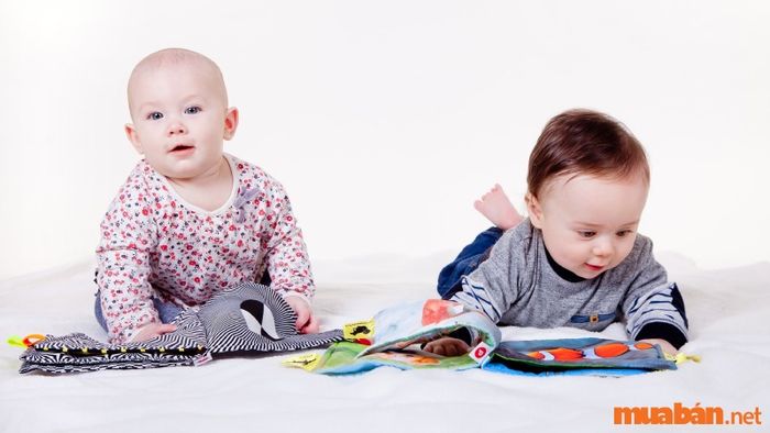 Công việc giữ trẻ tại nhà rất phù hợp với các mẹ bỉm sữa và phụ nữ trung niên.