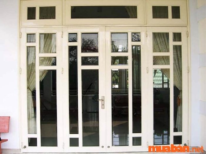 kích thước cửa chính