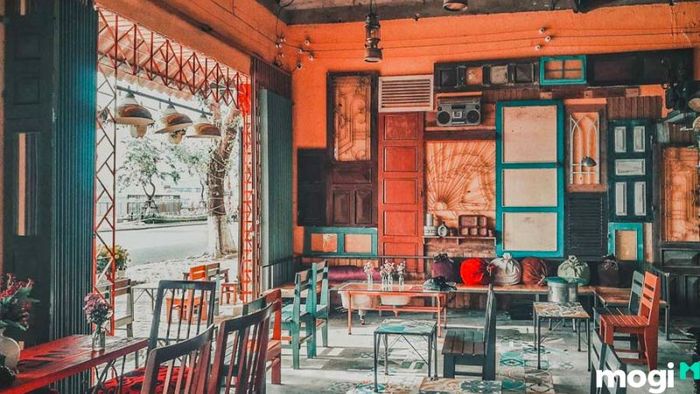 Thiết kế quán cà phê nhỏ xinh với chi phí hợp lý