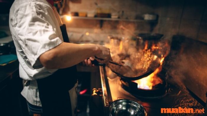 Nghề đầu bếp là một trong những nghề lý tưởng cho người mệnh Hỏa