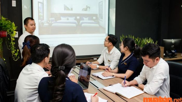 Tại sao cần thiết phải xác định số lượng nhân sự trong từng phòng ban?