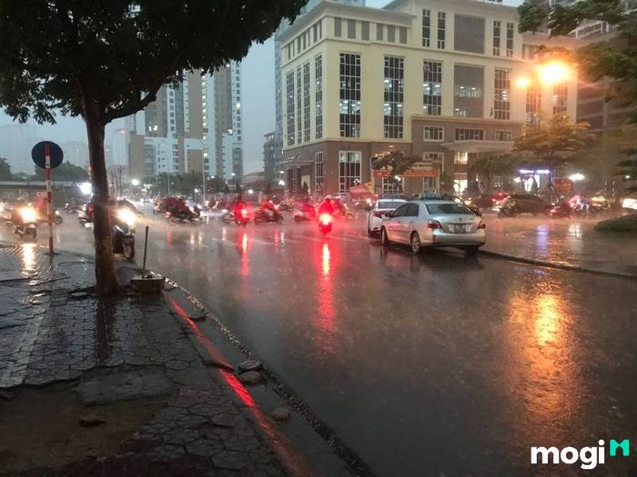 chuyển nhà vào ngày mưa có tốt hay không