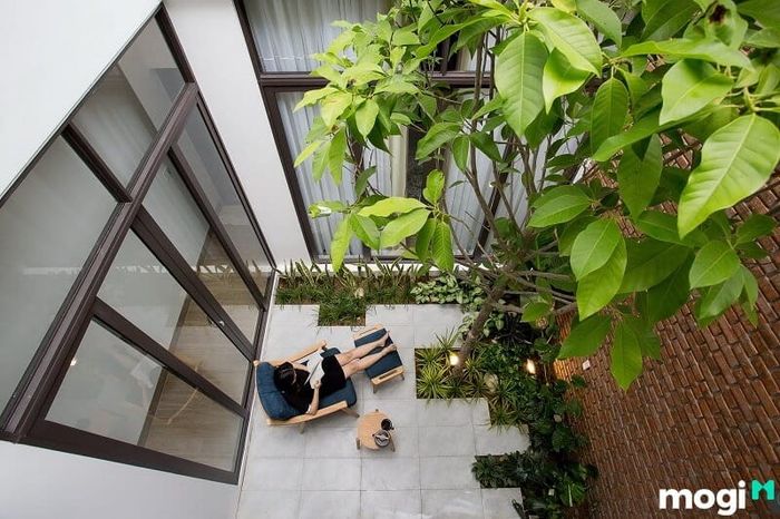 Giảm thiểu chi phí điện năng.