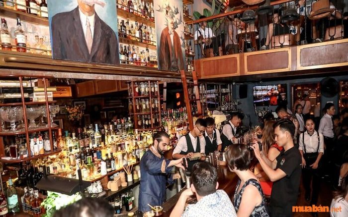 Các nhiệm vụ khi làm nghề booking bar là gì?