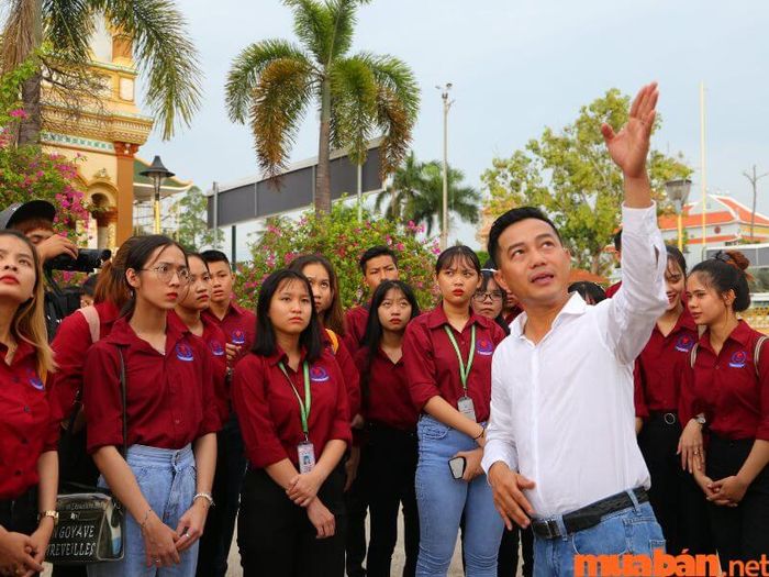 Ngành du lịch nên học ở trường nào tại TPHCM?