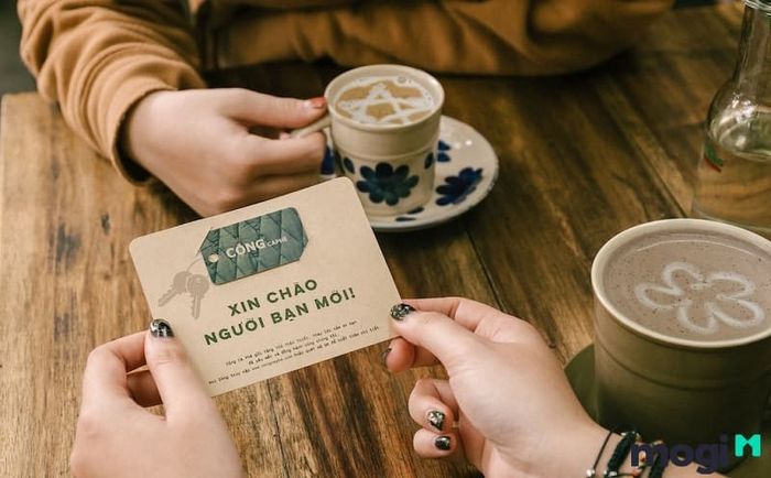 Bạn cũng có thể in tờ rơi để phục vụ cho công tác tiếp thị kinh doanh. (-Nguồn: Cộng Cafe)