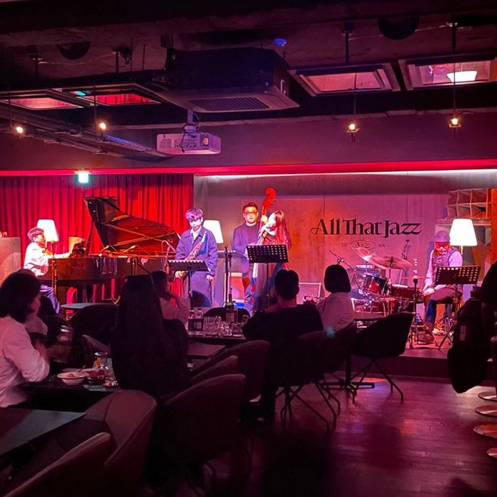 Khu phố Itaewon, điểm dừng chân không ngủ ở Seoul, Hàn Quốc 11