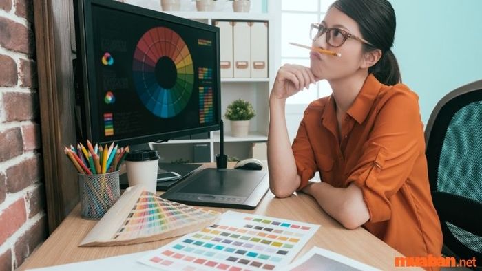 Designer thực hiện những công việc gì để tạo ra các ấn phẩm thiết kế đồ họa?