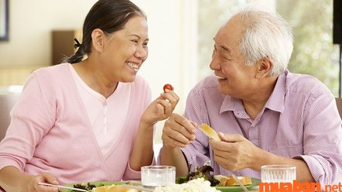 việc làm cho người lớn tuổi